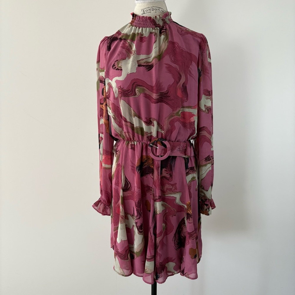 Nine West Long Sleeve Belted Marbled Print Dress